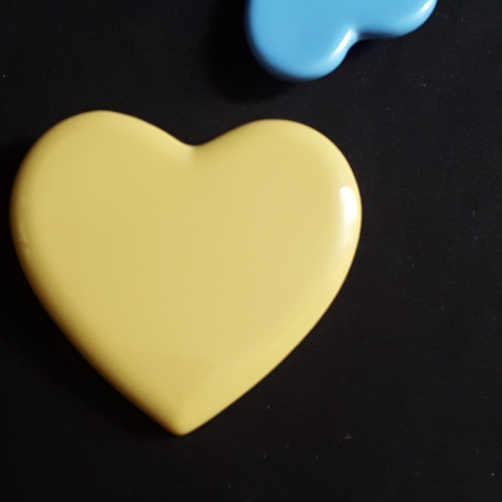Missoni Heart Pin